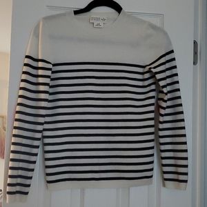 Broome Street heart patch sweater